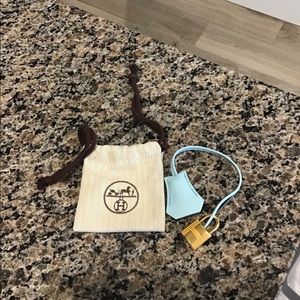 Hermes lock and keys